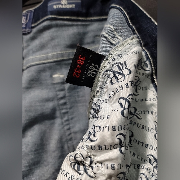 Rock & Republic Men's Jeans - Picture 7 of 9